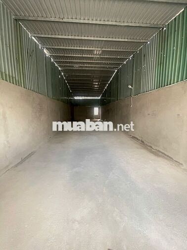 Bán gấp nhà kho DT 5x30, mặt tiền Nguyển Thị Điệp, xã Đông Thạnh H-Mon