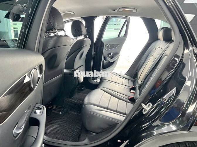 Mercedes-Benz GLC 200 2022 odo 5 vạn