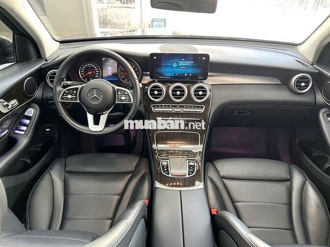 Mercedes-Benz GLC 200 2022 odo 5 vạn