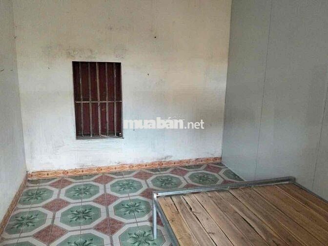 Cho Thuê Nhà Cấp 4 200M , Có 4 Phòng Riêng , Đủ Đồ