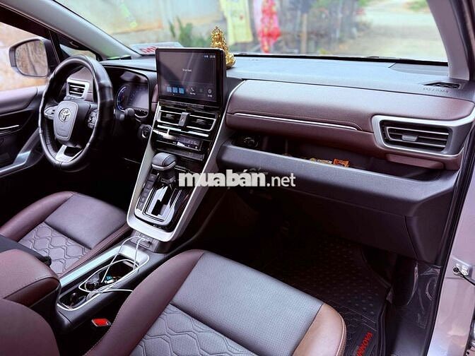 Toyota Innova Cross Hybrid (HEV) 2025 - 39000 km
