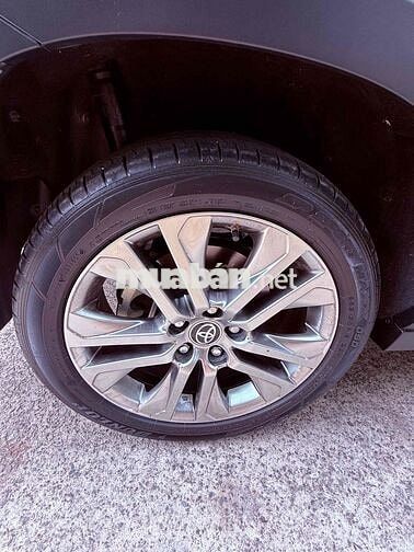 Toyota Innova Cross Hybrid (HEV) 2025 - 39000 km