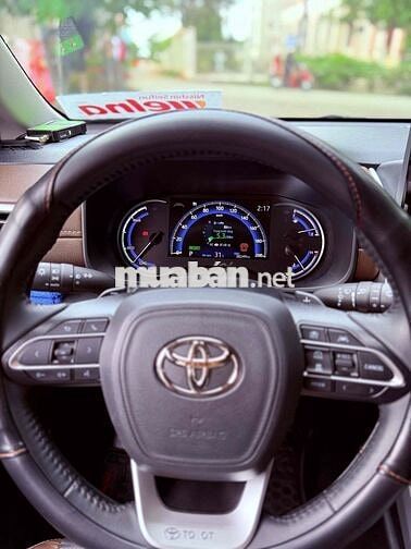 Toyota Innova Cross Hybrid (HEV) 2025 - 39000 km