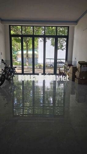 Cho thuê văn phòng, mặt bằng kinh doanh rộng đẹp tại Buôn Ma Thuột