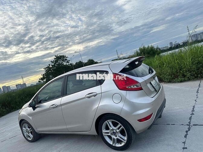 Ford Fiesta S SX 2011 Bạc Tự động