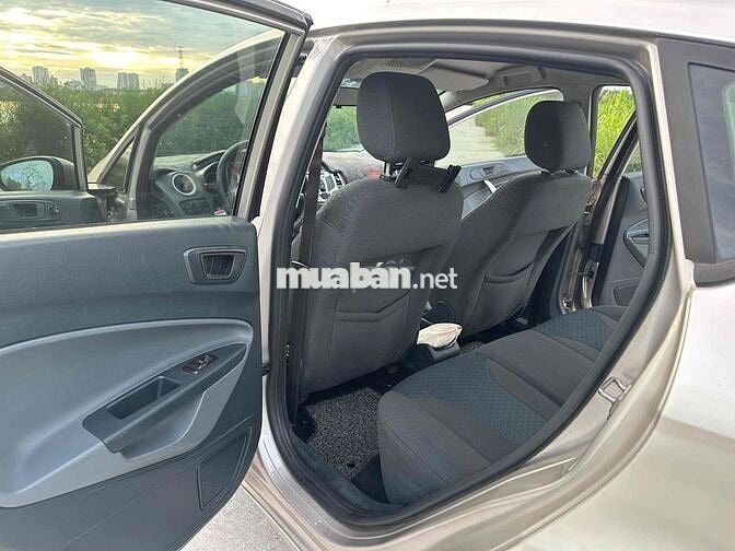 Ford Fiesta S SX 2011 Bạc Tự động