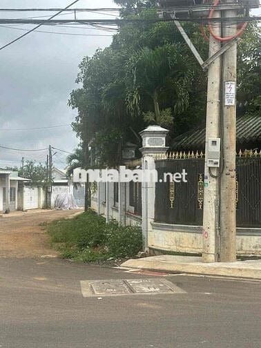 🏡 Nhà BIỆT THỰ, 2 mặt tiền, full nội thất gỗ hương cao cấp