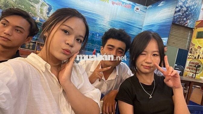 [KO CẦN KN] 5 NHÂN VIÊN REP TIN NHẮN THUÊ PHÒNG