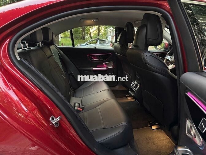 Mercedes C200plus V1 2023 Màu Đỏ nội thất Đen