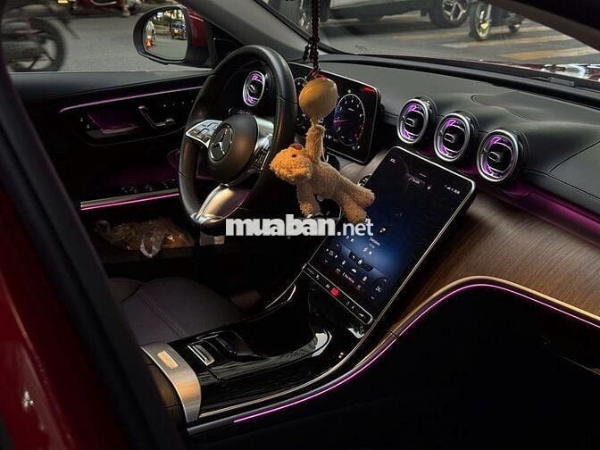 Mercedes C200plus V1 2023 Màu Đỏ nội thất Đen