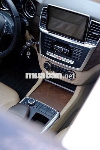 Mercedes ML400 4matic 2014 Trắng 12000 km