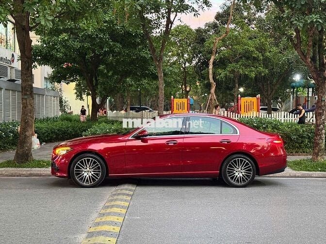 Mercedes C200plus V1 2023 Màu Đỏ nội thất Đen