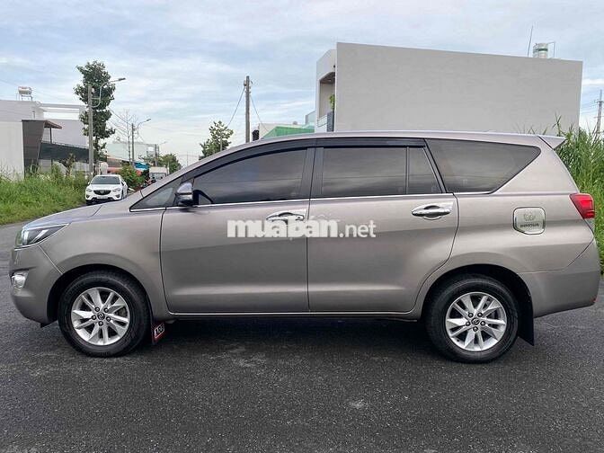 Toyota Innova G Xám Số tự động