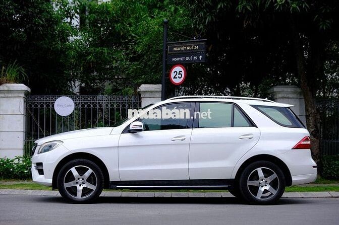 Mercedes ML400 4matic 2014 Trắng 12000 km