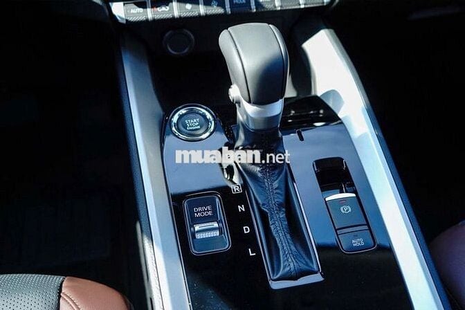 Mitsubishi Destinator SUV 7 chỗ Turbo, trả góp 85%
