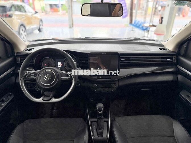 Suzuki XL-7 2021 1.5AT xe gia đình sử dụng