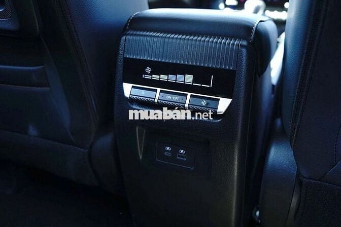Mitsubishi Destinator SUV 7 chỗ Turbo, trả góp 85%