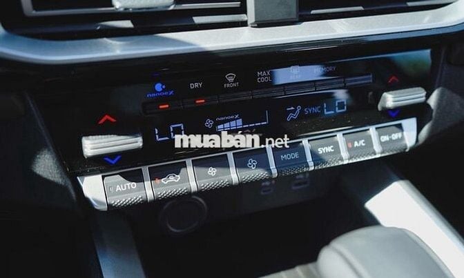 Mitsubishi Destinator SUV 7 chỗ Turbo, trả góp 85%