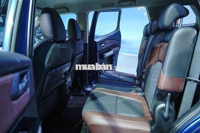 Mitsubishi Destinator SUV 7 chỗ Turbo, trả góp 85%