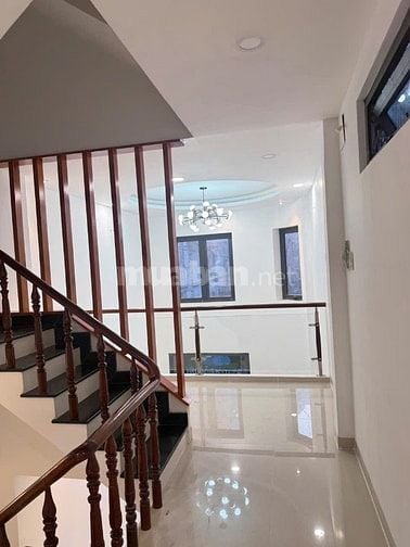 nhà bán chính chủ quận 3 hẻm 7m đường NKKN