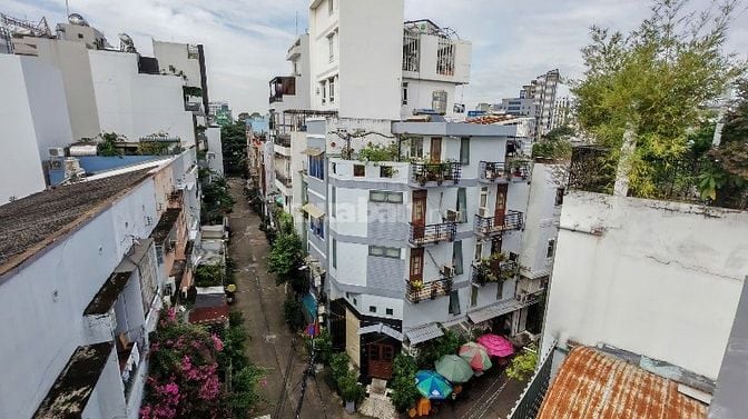 nhà bán chính chủ quận 3 hẻm 7m đường NKKN