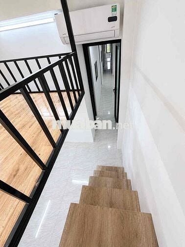 FREE TIỀN NHÀ T7 HỖ TRỢ 500k TIỀN CỌC QUA ĐH VĂN LANG 10p