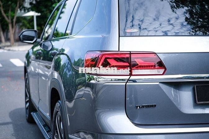 Teramont Nhập Mỹ Model 2022 30000 Miles