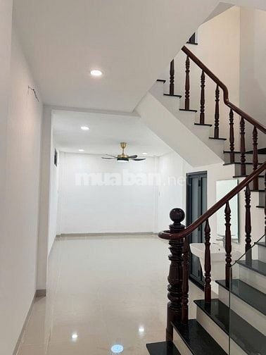 nhà bán chính chủ quận 3 hẻm 7m đường NKKN
