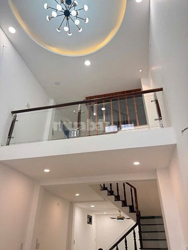 nhà bán chính chủ quận 3 hẻm 7m đường NKKN