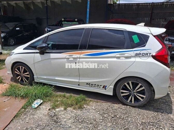 Honda Jazz RS 2018 Trắng 60000 km