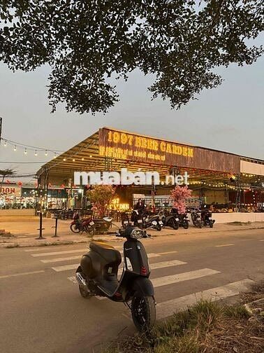 đất 4 mặt tiền vị trí du thuyền hướng đẹp view ra biển ! tại khu tt