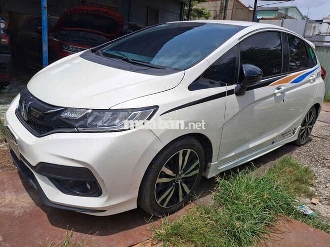 Honda Jazz RS 2018 Trắng 60000 km