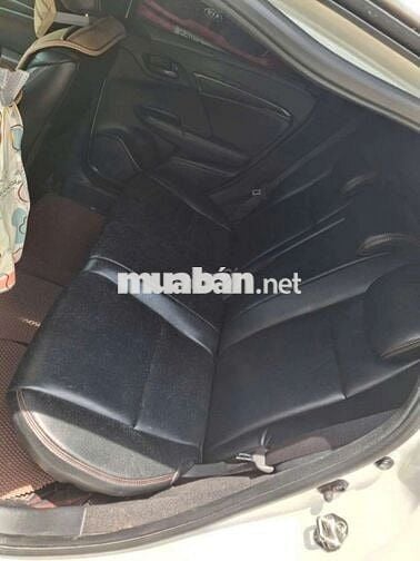 Honda Jazz RS 2018 Trắng 60000 km