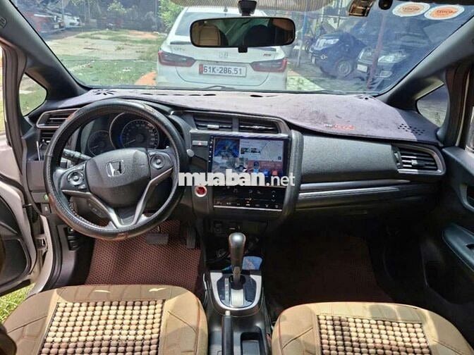 Honda Jazz RS 2018 Trắng 60000 km