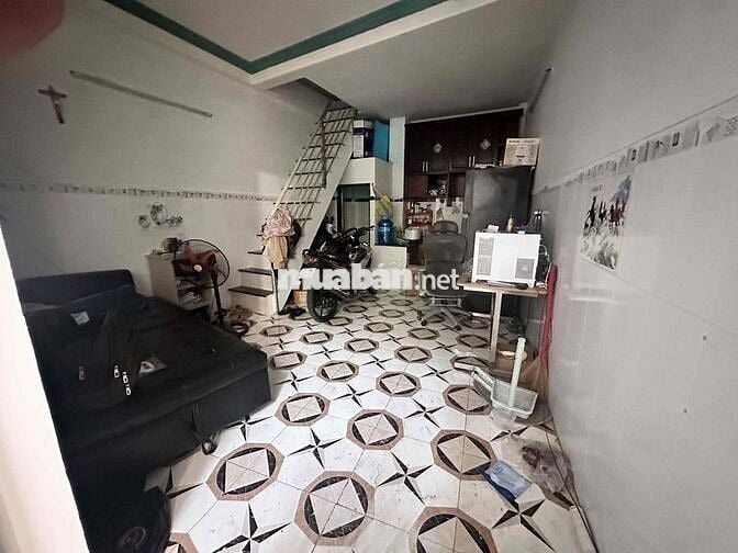 Nhà chính chủ Lương Ngọc Quyến