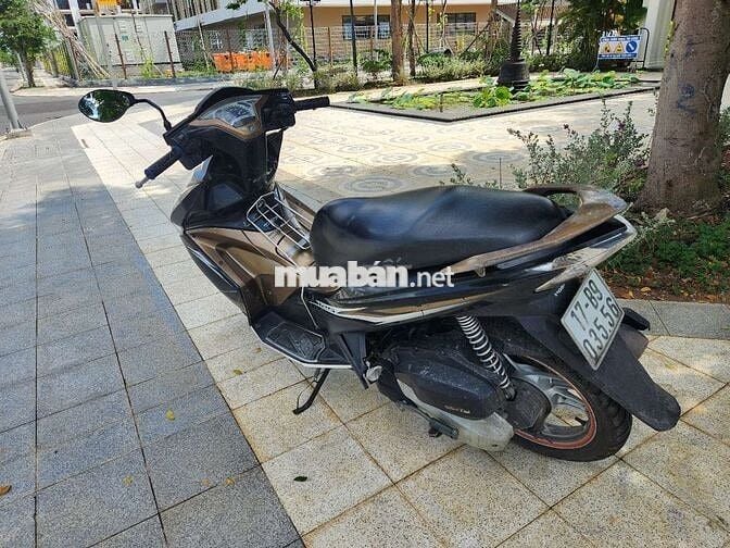Honda Air Blade 125cc 2013 Vàng đồng