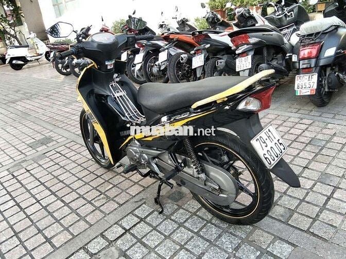 Yamaha Sirius fi nguyên gin