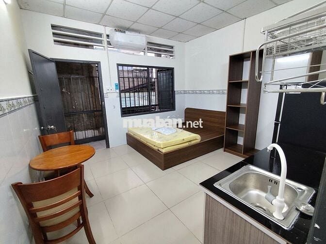 Phòng Đầy Đủ Nội Thất Gần Đại Học Ngân Hàng, Kinh Tế Luật