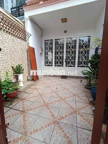 CHO THUÊ NHÀ MẶT TIỀN NGUYỄN VĂN CÔNG P3 GÒ VẤP GẦN SÂN BAY