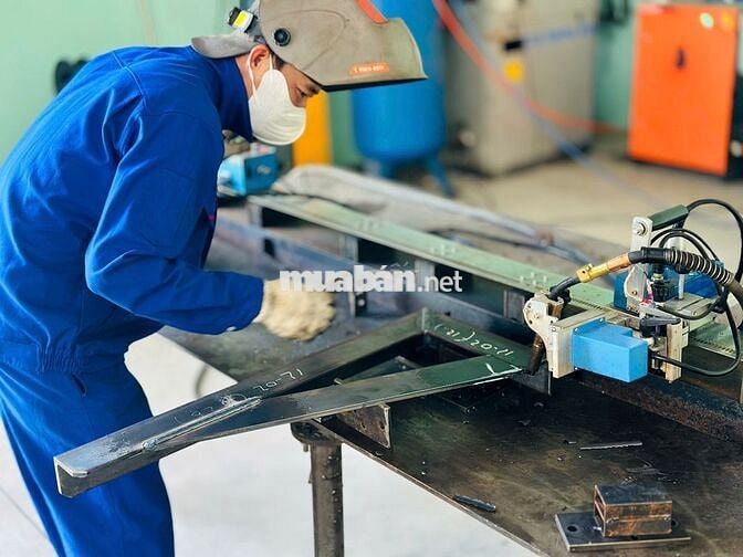 [Utsunomiya Industry Hóc Môn] TUYỂN THỢ CƠ KHÍ