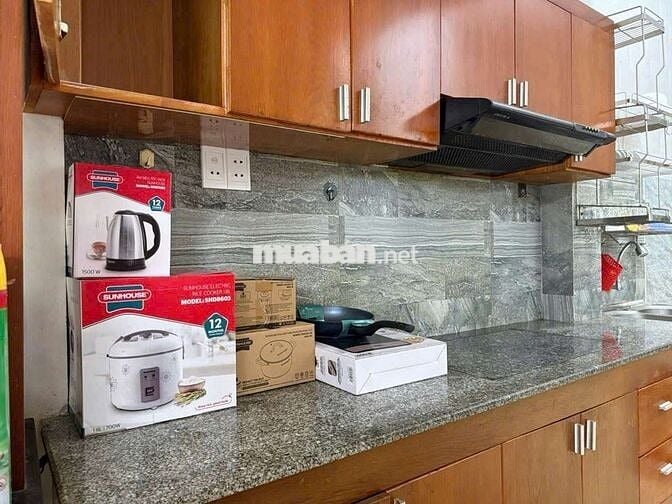 NHÀ 4 TẦNG MT NGÔ QUYỀN 4PN FULL NT