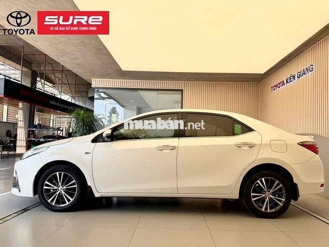 Toyota Corolla Altis 1.8G 2018 Trắng