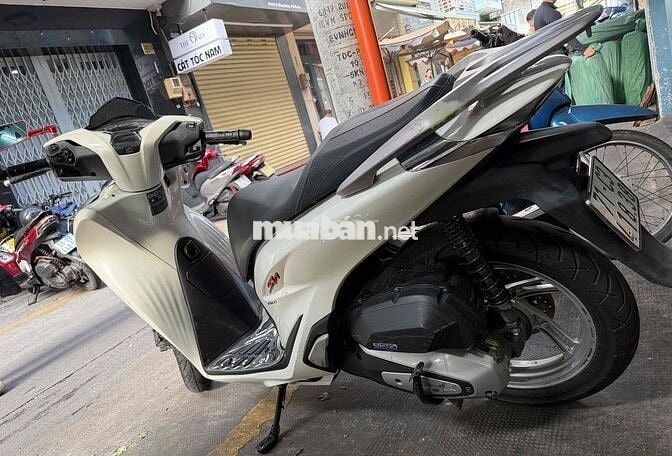 Honda SH 150 ABS 2021 Trắng Đen 38.000km