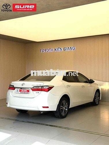 Toyota Corolla Altis 1.8G 2018 Trắng
