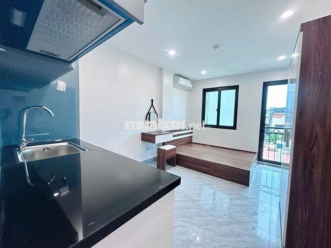Khai trương CCMN xịn sò. full đồ, máy giặt, ban công tại Thái Hà