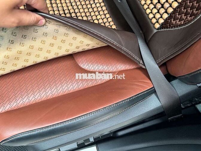 Kia Carnival Signature 2022 chạy 24.000km