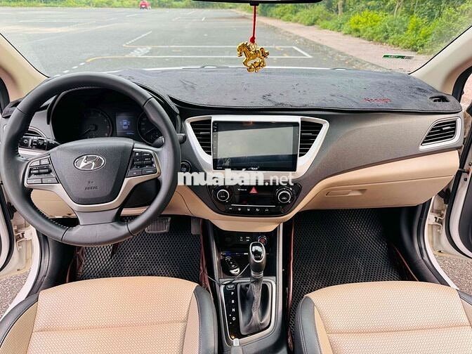 Hyundai Accent 2018 1.4 ATH Trắng 79000 km
