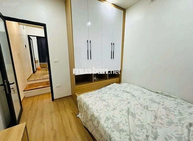 cho thuê nhà 4 tầng 4 ngủ Ngã Tư Sở