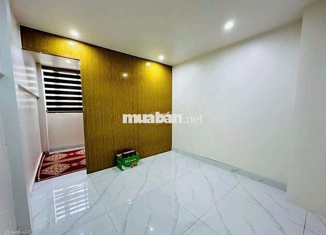 cho thuê nhà 4 tầng 4 ngủ Ngã Tư Sở
