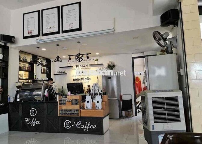 CẦN TUYỂN 1 NV NỮ CA CHIỀU QUÁN CF KHUÔNG VIỆT